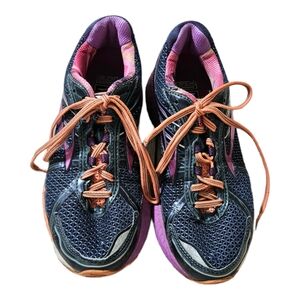 Brooks GTS 15 purple orange running sneakers size 8
